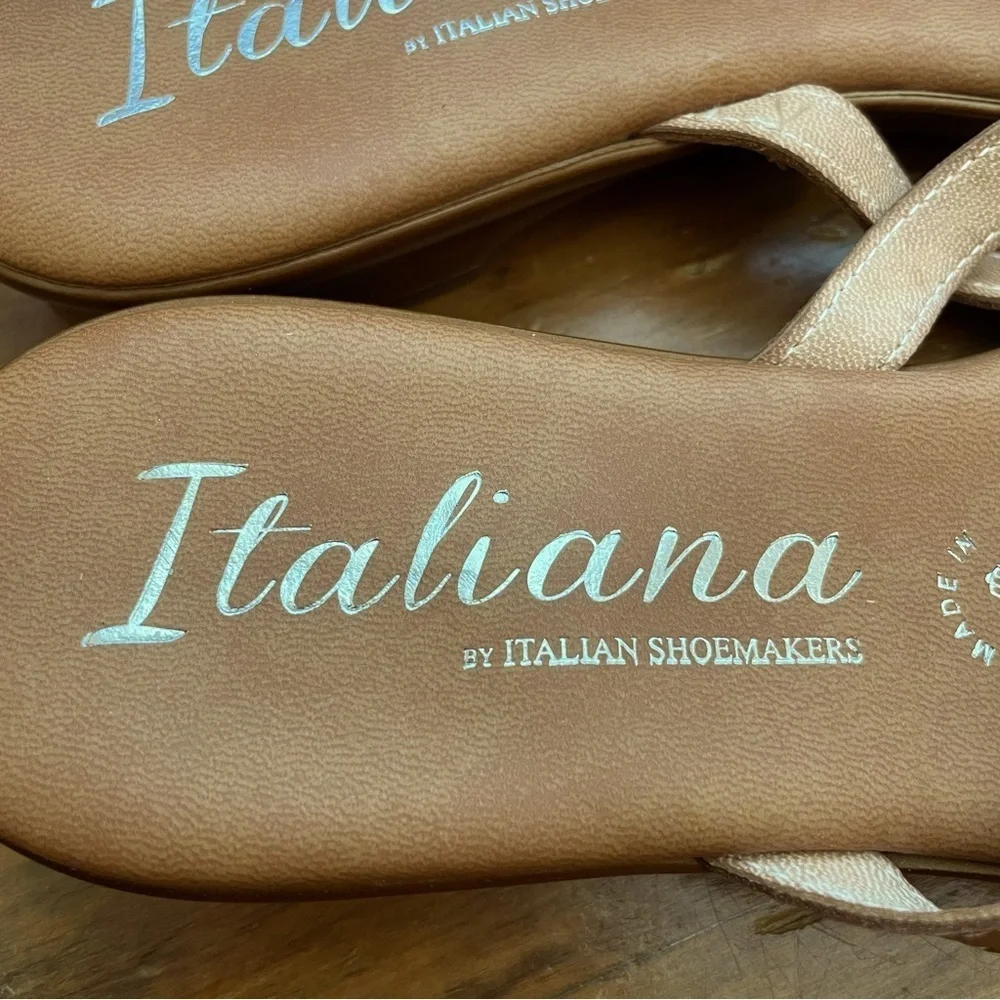 Italian Shoemakers Italiana Leather Thong Sandals Colorful Flowers Size 7.5